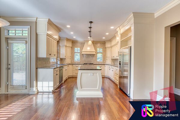 31 Snowberry Gate, Calgary - N/A photo 2
