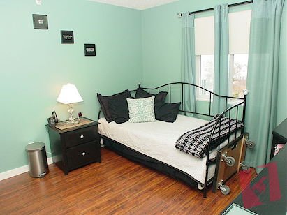 Gorgeous 2 Bedroom / 2 Bathroom Condo in Arbour Lake photo 2