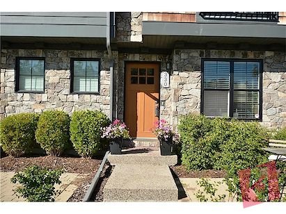330 ASCOT ENCLAVE AT CASTLE ASPEN 2 HUGE BEDROOMS 3 STORY TOWNHOUSE photo 2