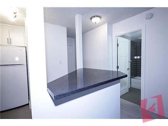 COZY 1 BEDROOM APARTMENT IN VICTORIA PARK