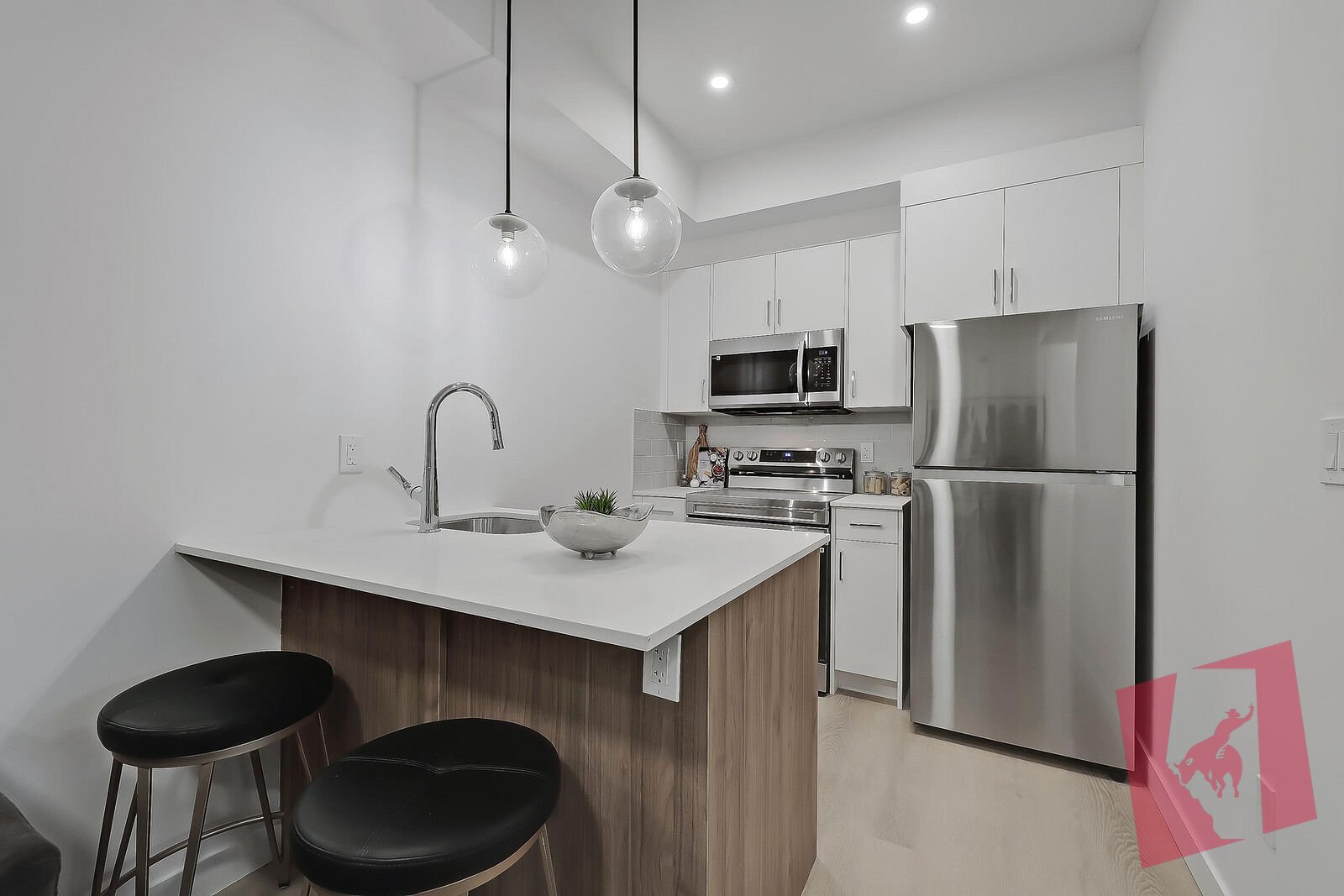 Cozy & Stylish Studio Units!