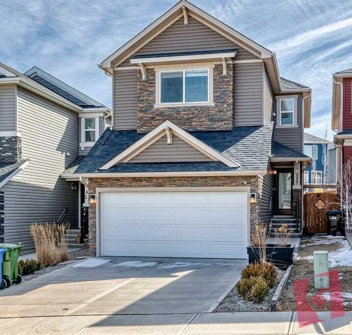 Modern 2 Story Nolan Hill Home photo 2