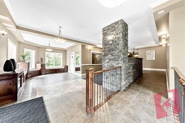Rocky Ridge - Full Amenities/Immaculate 2 bed &2 bath with patio photo 3