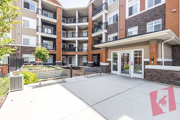 2 bedroom 2 bath spacious Sage Hill Condo Unit