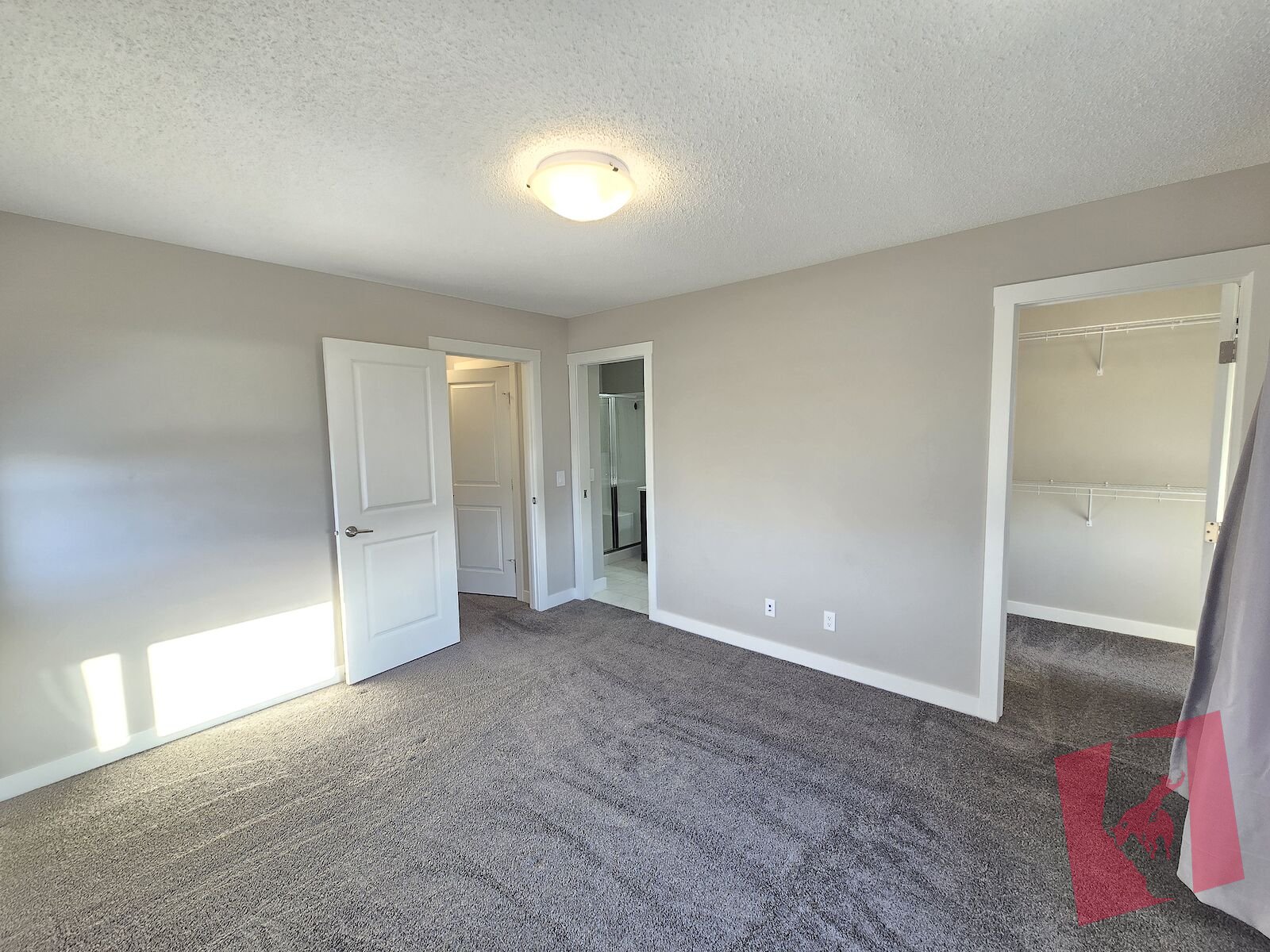 Modern 3-Bedroom Home in Prime Location with AC in Seton