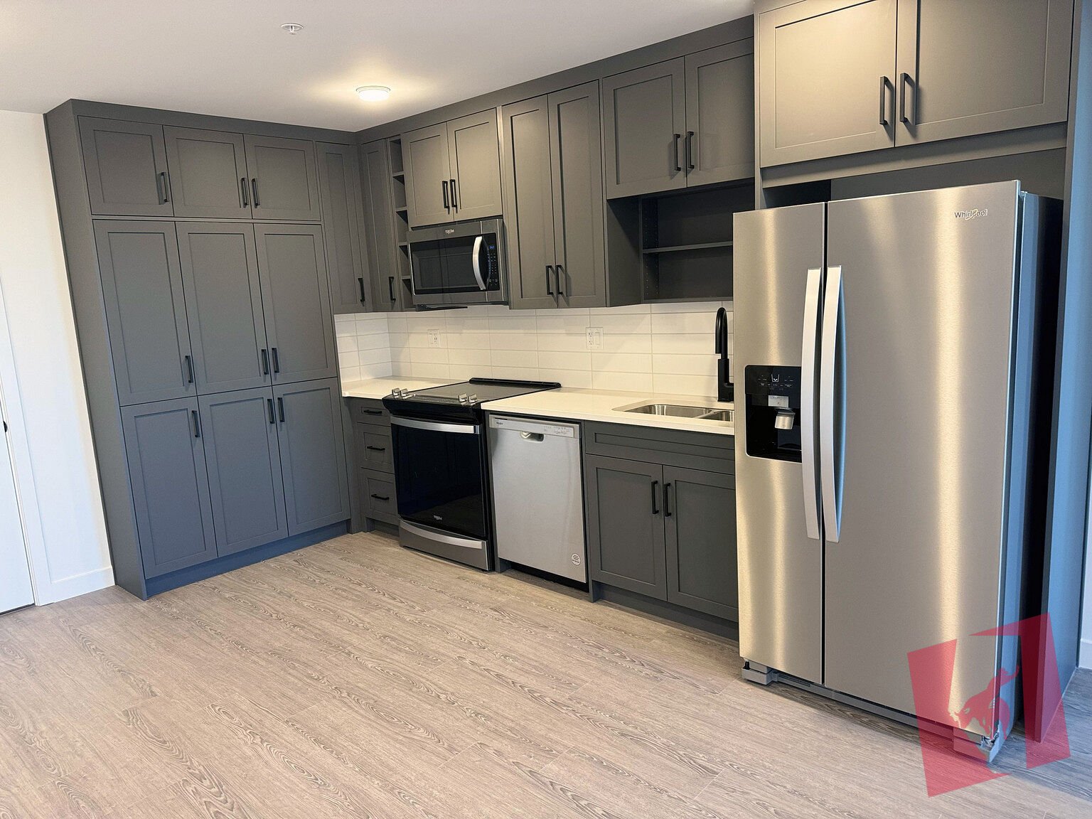 Top Floor 2 Bed + 2 Bath Condo in University District! (IP136)