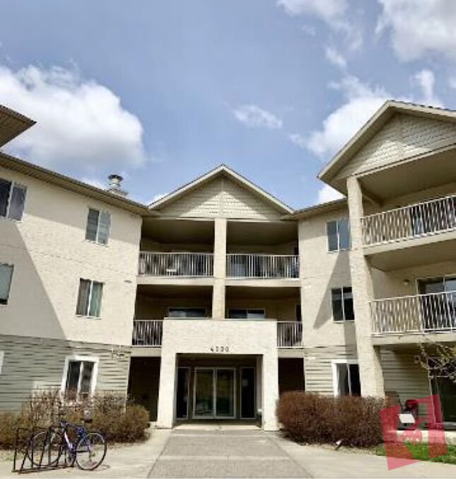 Spacious 2 bed, 2 bath apartment in Citadel Meadows