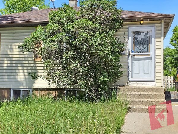 424 32 Avenue NW, Calgary, AB - Upper photo 3