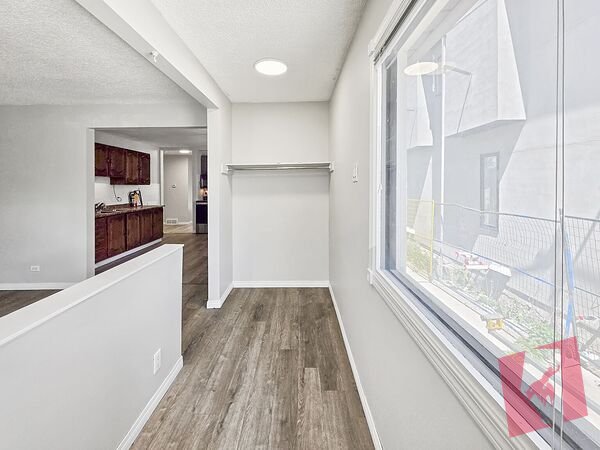 424 32 Avenue NW, Calgary, AB - Upper photo 4