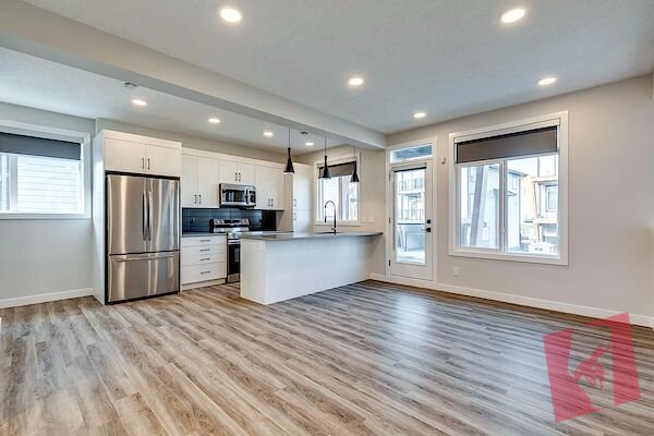 Essential Seton Townhomes | Check Out Our Exclusive Offers! photo 3