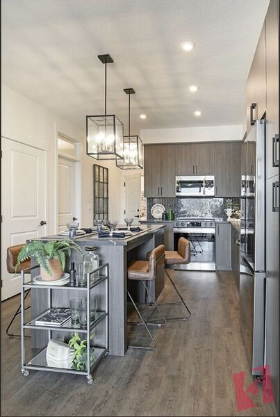 Gorgeous & Bright Condo Available In New Building!! photo 3