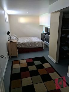 Beautiful upgraded home, 97% efficient furnace, new water softener, air purifier