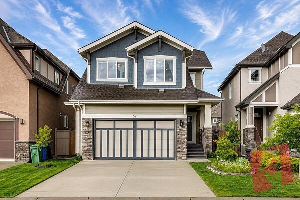 Gorgeous Full Home with Lake Access