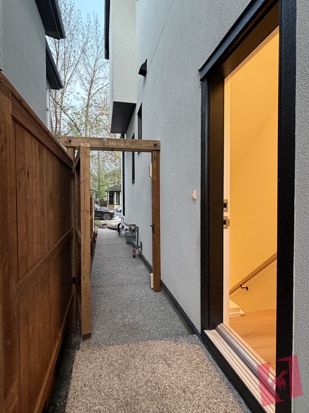 New duplex 2 bedrooms basement Windsor Park