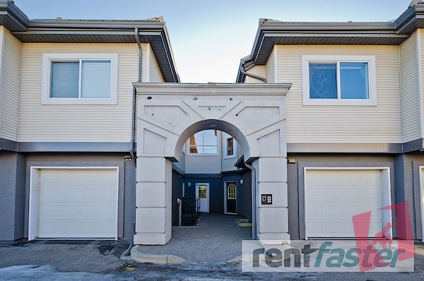 Cozy 2 Bedroom Condo @ Christie Park photo 3