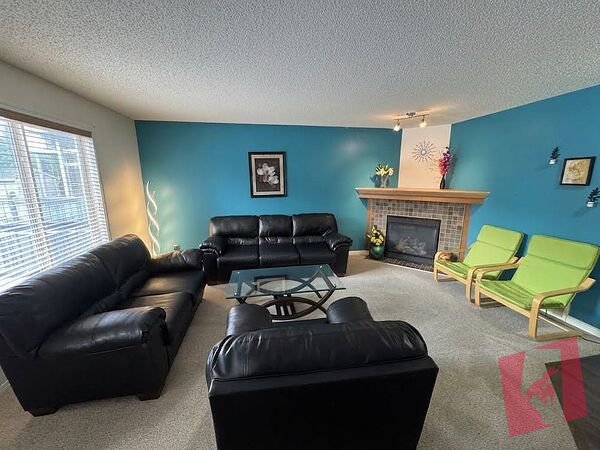 3 Bed + Den available for Rent (Furnished or unfurnished) photo 3