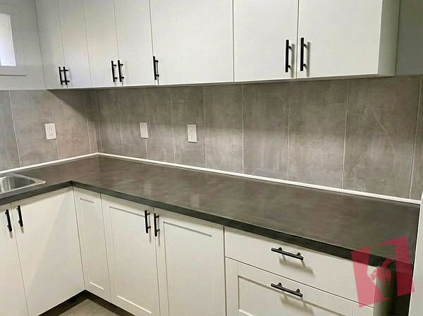 2-Bedroom, 1-Bath Legal Lower level Suite in Southwood photo 3