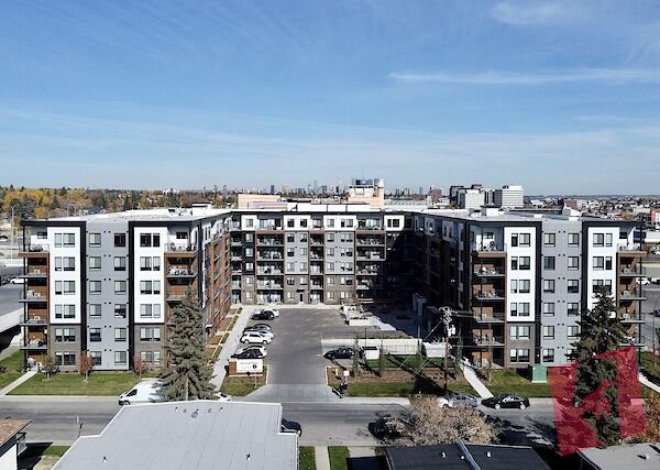Glenmore Place - New Exciting Incentives - 1 Month Free on Select Units photo 3