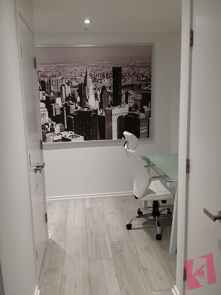 Looking for roommate 1 bedroom furnished private bathroom. Included photo 2