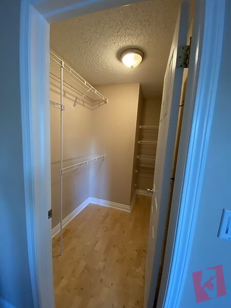 Bridgeland Cozy 2 bdroom condo