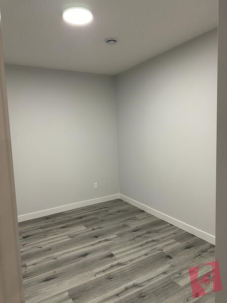 Legal basement suite for rent in Cornerstone photo 3