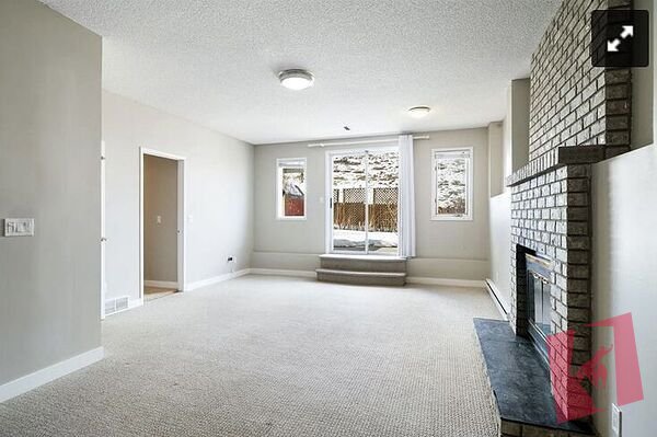 WALKOUT BASEMENT !! for Rent in Macewan with 2 bedrooms-Private entrance. photo 3