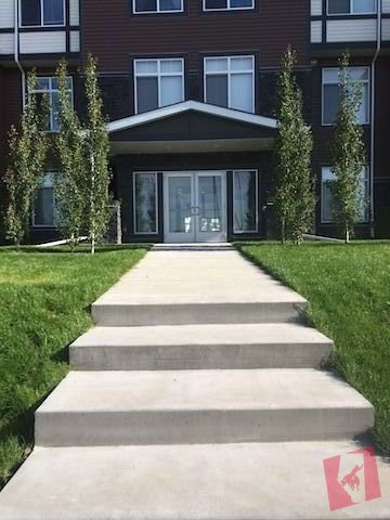 Excellent 2-bedroom apartment in New Brighton, Calgary