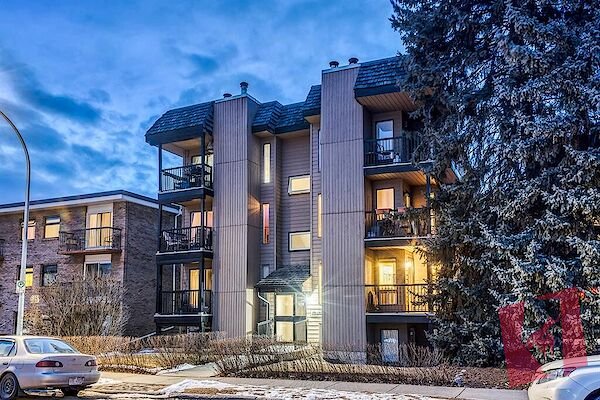 Sunnyside 2 Bed 1 Bath Condo With City Views!