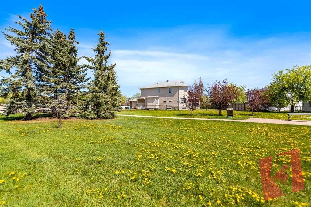 Newly Renovated 1 Bed + 1 Bath Basement Suite | Separate Entrance