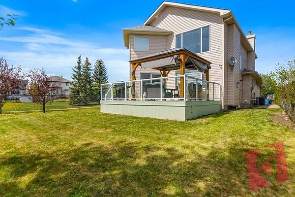 Newly Renovated 1 Bed + 1 Bath Basement Suite | Separate Entrance photo 2