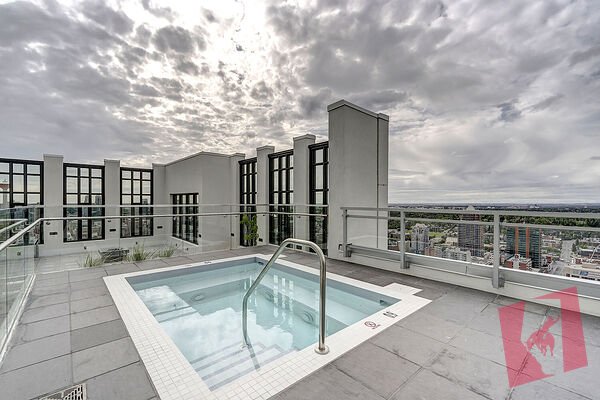 Great Location! One Bedroom Condo, NO Parking