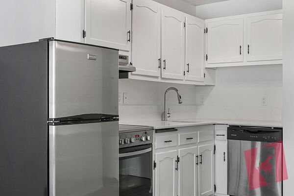 Welcome to Central on 12th – Urban Living in the Heart of Calgary photo 2