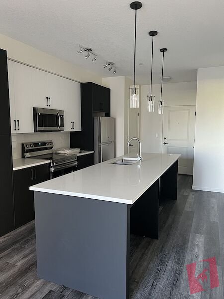 2 bedroom + den condo (1 room for rent) rest sharing basis