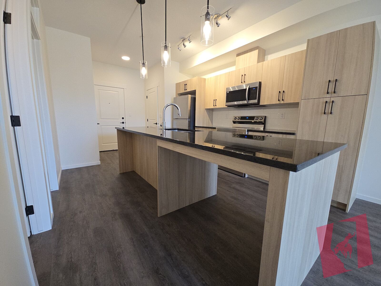 Brand NEW 2 bed condo with AC