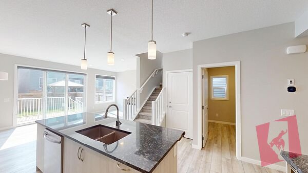 77 Mallard Grove Se photo 3