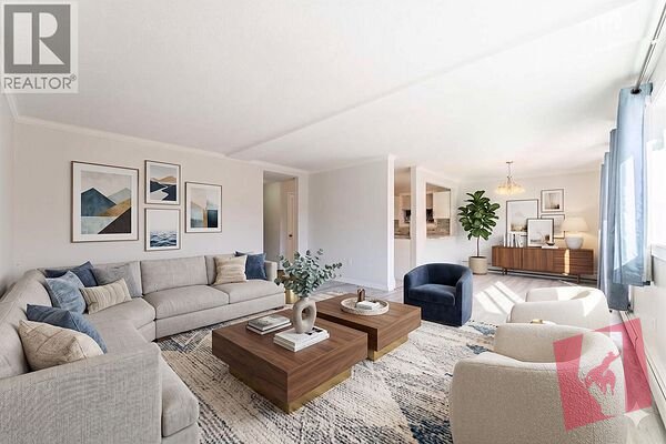 Extremely RARE 3bdr 2bath Covered Parking 99 Walk Score in Mount Royal