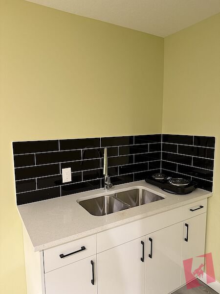 Cozy brand new one bedroom apartment for Rent