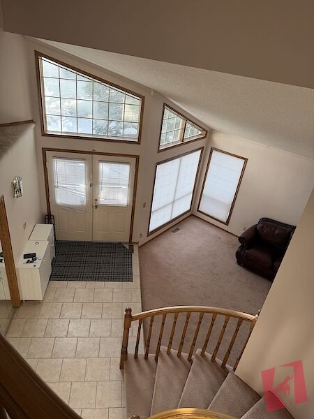 Bright, Spacious Home with Private Office – Ideal for Families, Professionals