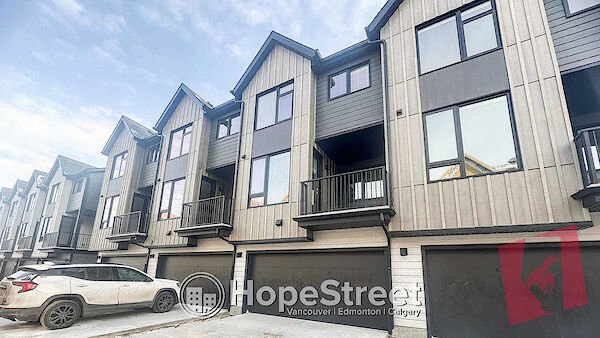 4 Bed Townhouse with Double Garage for Rent in Sage Hill | Pets Negotiable photo 2