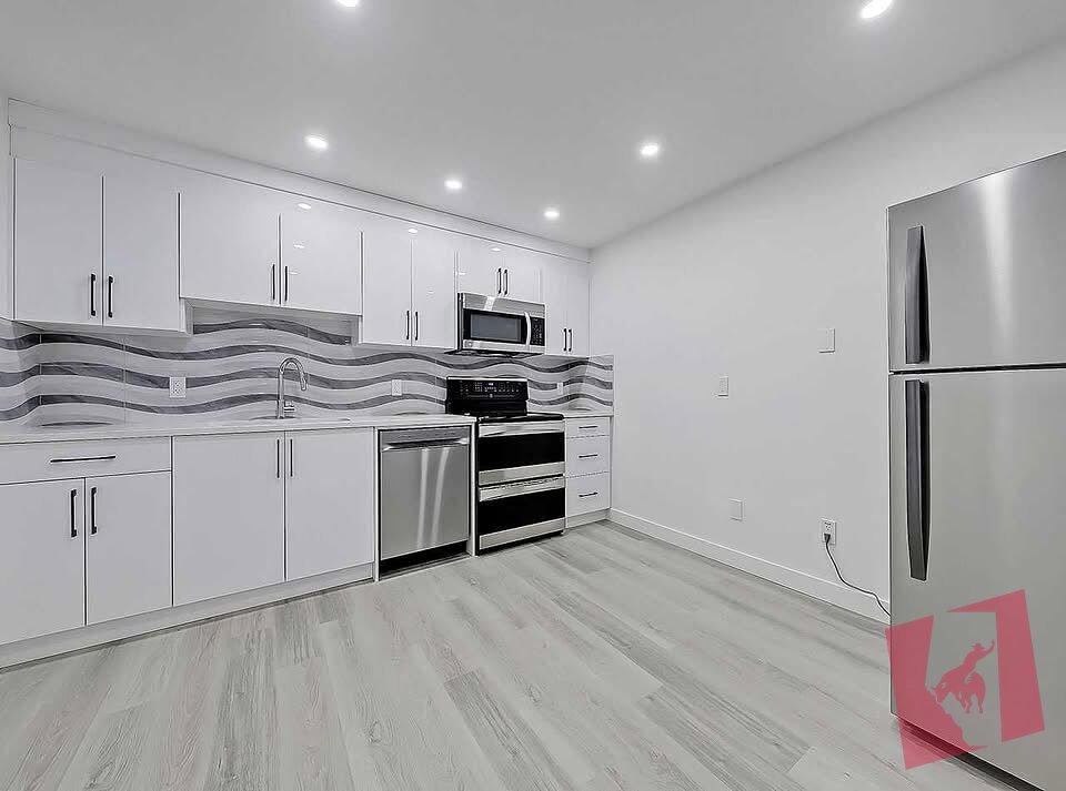 Newly Developed 2 Beds 1 Bath Legal Basement Suite photo 2