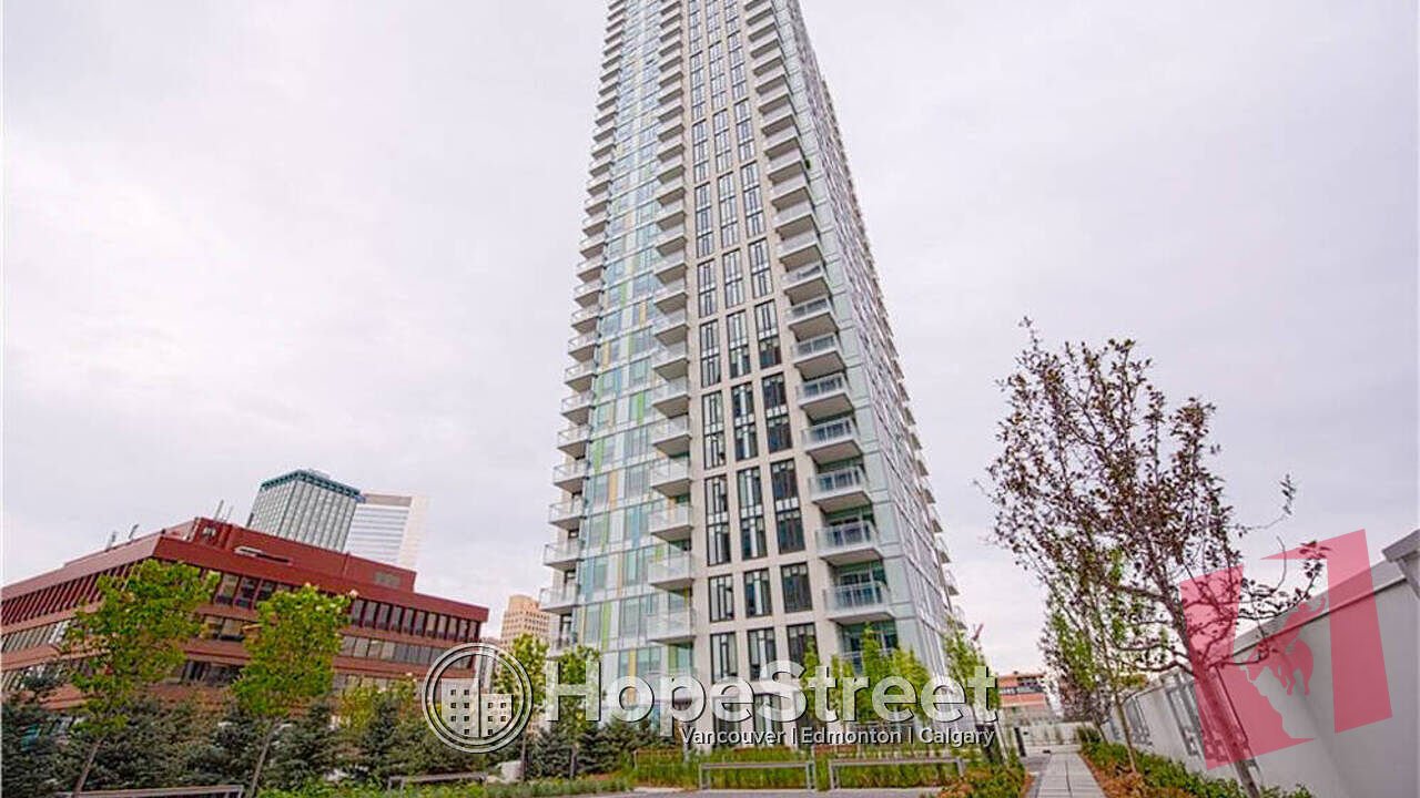 Modern 1 bed + Office Downtown Condo in The MARK | Underground Parking
