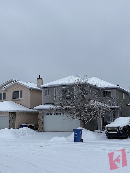 Spacious 4 Bed 3.5 Bath Home in Quiet Community