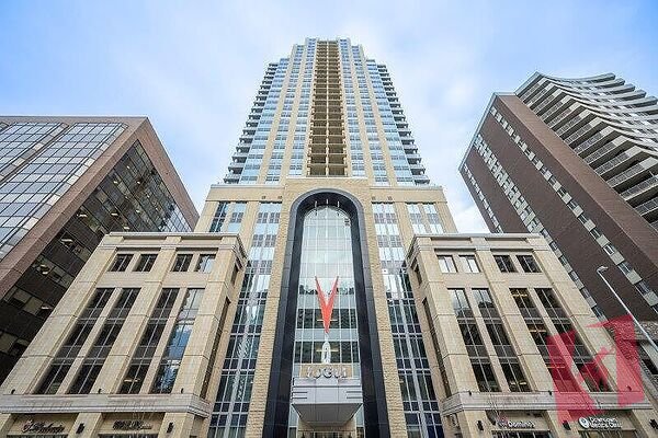 Fully Furnished 2-Bedroom 2-Baths + Den Apartment at Vogue