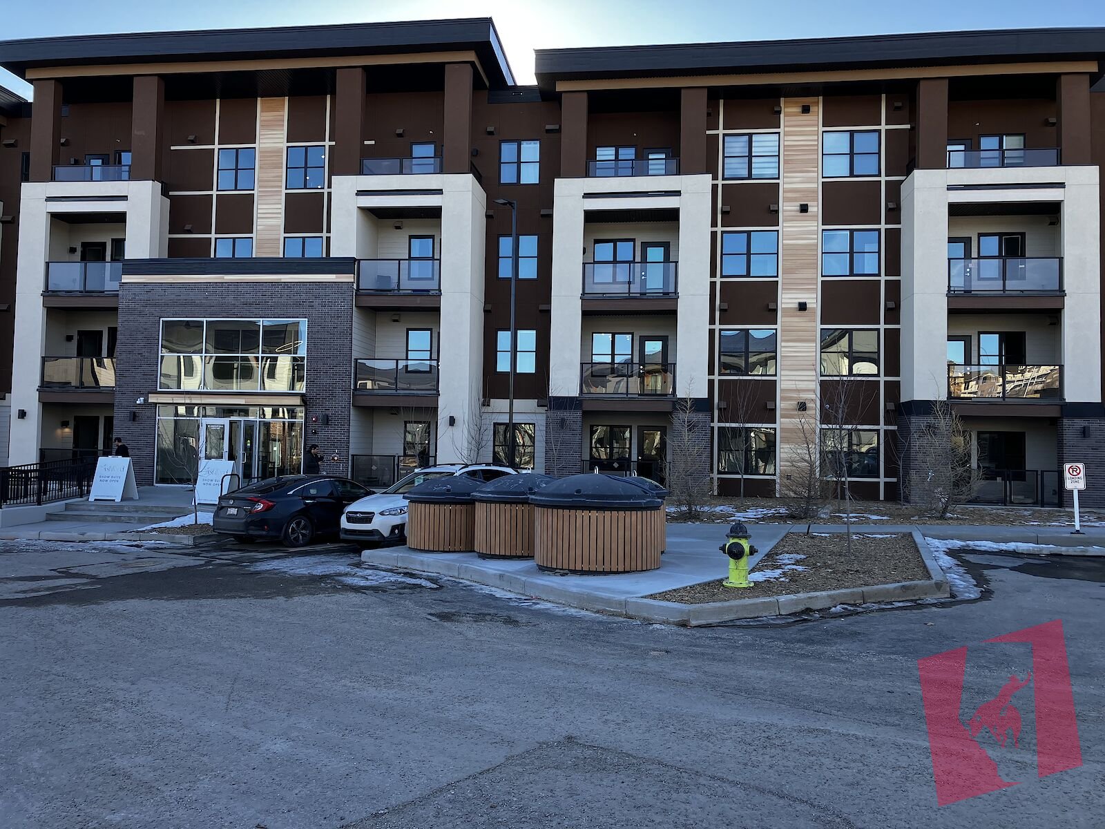 Modern 1-Bedroom Condo in Arbour Lake