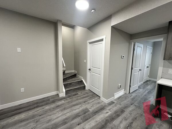 An Upgraded legal 2-bedroom Secondary Suite basement is available for rent photo 3