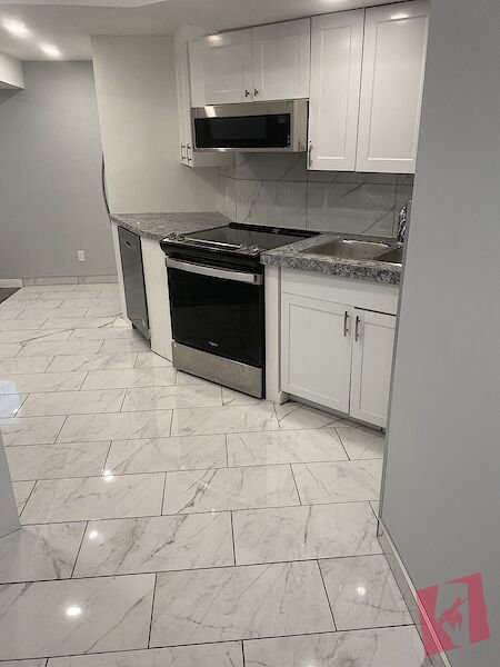 Beautiful Renovated Basement photo 3