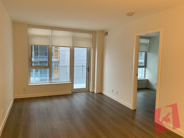 1 Bed 1 Bath Downtown Apartment – Utilities Included – $2,000/month photo 3