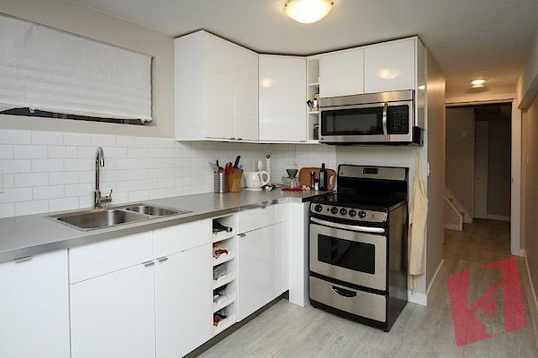 September 1st LOWER SUITE, SEPARATE ENT BY ELBOW RIVER, FURNISHED/ NO PETS, N/S
