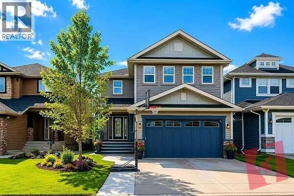 Cozy, Clean and Convenient 2 BRs, Bright Walkout Basement Suite - Available Now