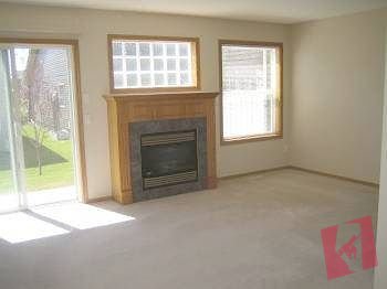 This 3 bedroom plus townhome is located in a family-friendly community Everstone photo 3